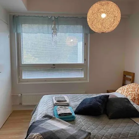 Uusi Saunallinen Kolmio Jaervinaekymaellae Lejlighed Lahti